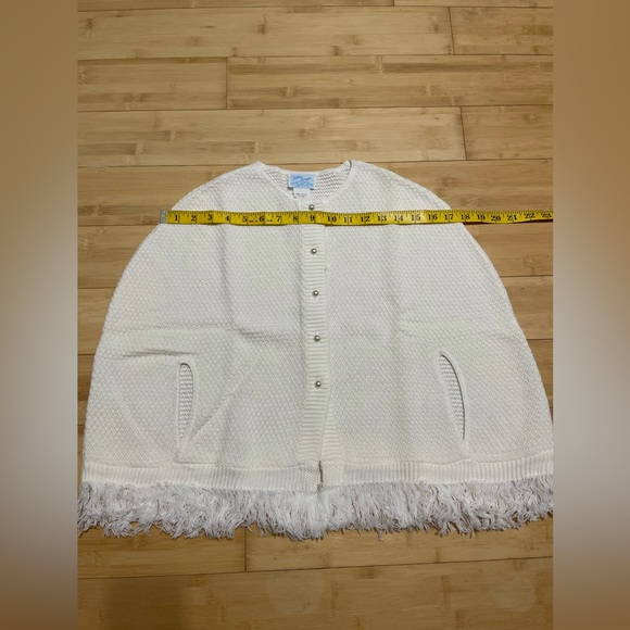 NEW Julius Berger Sweater Shaw P & P Cape Girl - Picture 7 of 13